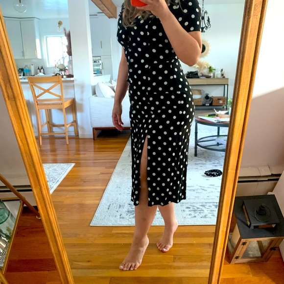 H&M Dresses & Skirts - Midi dress